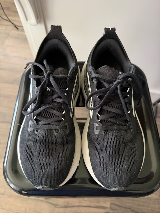 Brooks Shoes - Brooks Women's Black and White Athletic Running Shoes